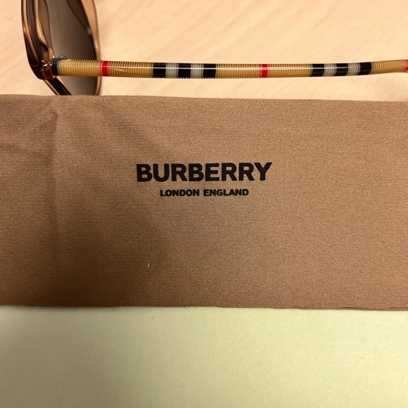 Women’s Burberry Sunglasses main image 4